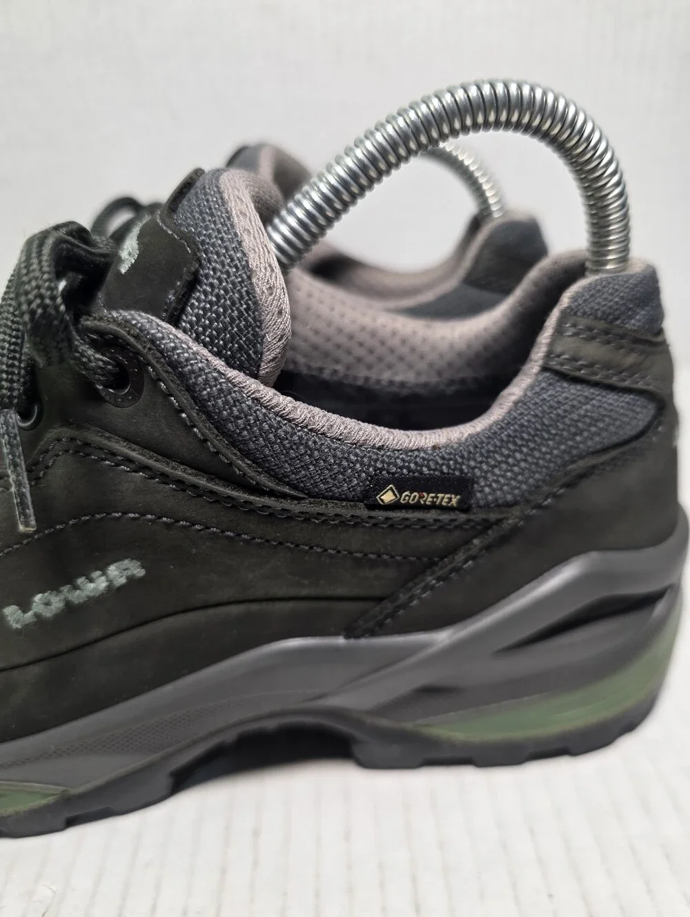 Lowa Renegade Gore-Tex GTX LO Womens Shoes Sneakers Size 8